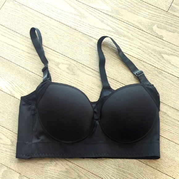 Black Deep Cup Bra Extra Back Coverage - New Size 38/85C BNWOT - Picture 1 of 4